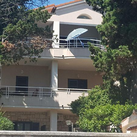 Mare Azzurro Apartments PUY Eksteriør bilde