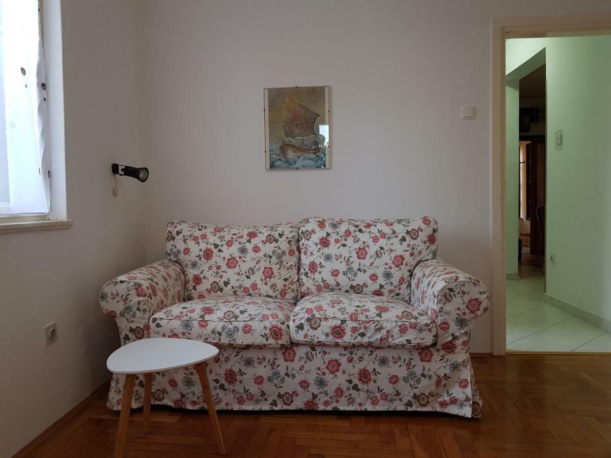 Mare Azzurro Apartments PUY Eksteriør bilde