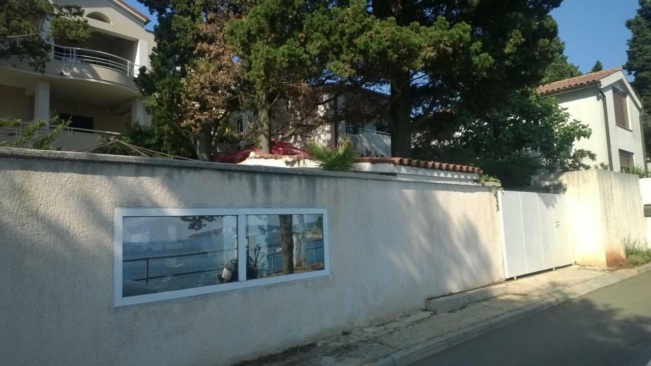 Mare Azzurro Apartments PUY Eksteriør bilde